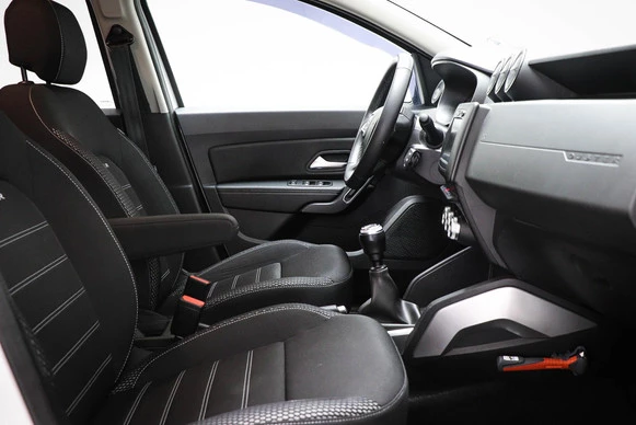 Dacia Duster - Afbeelding 7 van 30