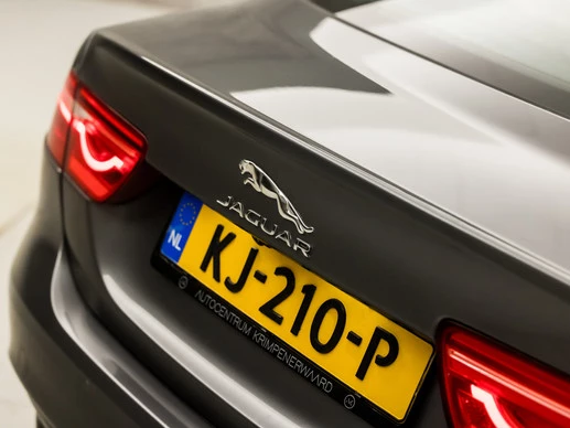 Jaguar XE - Afbeelding 26 van 30