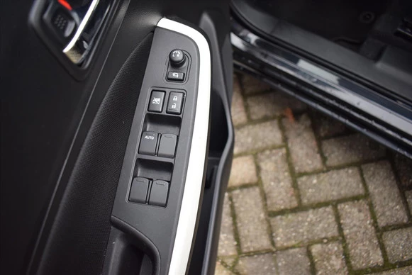 Suzuki Swift - Afbeelding 18 van 30