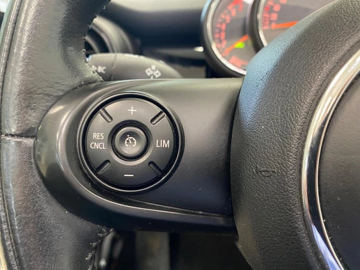 MINI Cooper Cabrio - Afbeelding 24 van 30