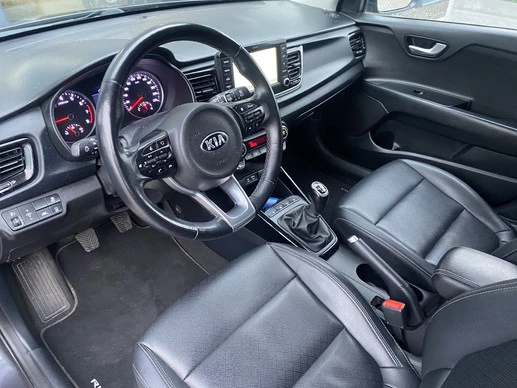 Kia Rio - Afbeelding 11 van 30