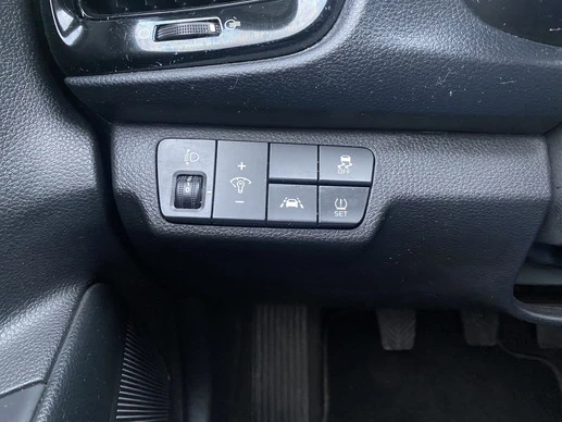 Kia Rio - Afbeelding 14 van 30