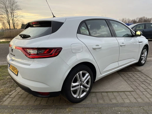 Renault Mégane - Afbeelding 2 van 18
