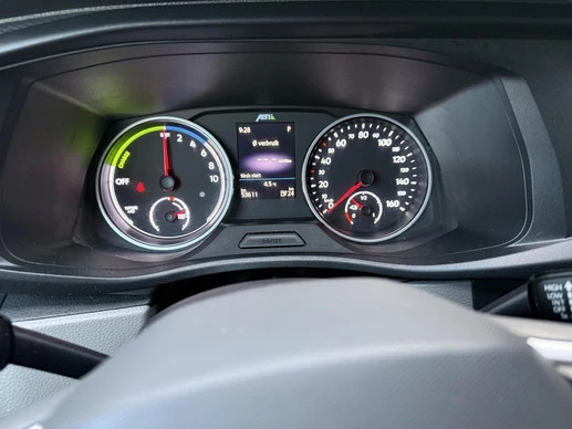 Volkswagen Transporter - Afbeelding 13 van 30