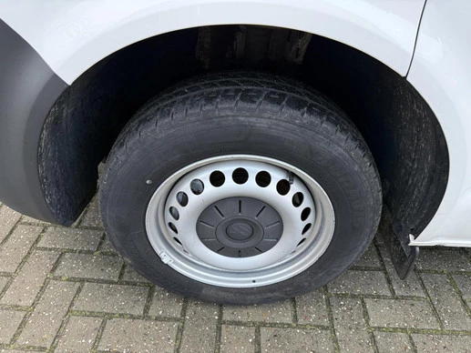 Volkswagen Transporter - Afbeelding 26 van 30