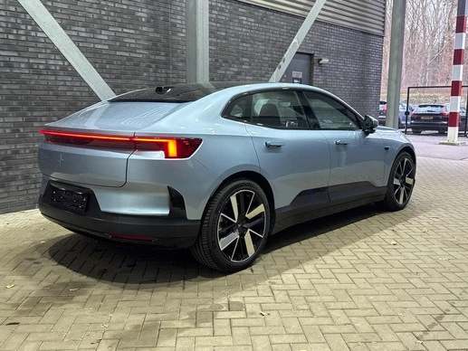 Polestar 4 - Afbeelding 2 van 5