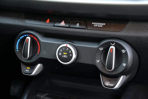 Kia Rio - Afbeelding 17 van 22