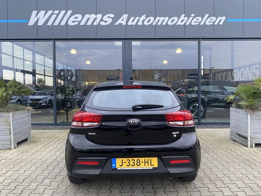 Kia Rio - Afbeelding 9 van 30