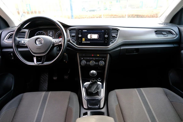 Volkswagen T-Roc - Afbeelding 12 van 30