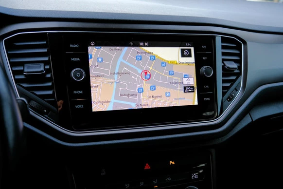 Volkswagen T-Roc - Afbeelding 20 van 30