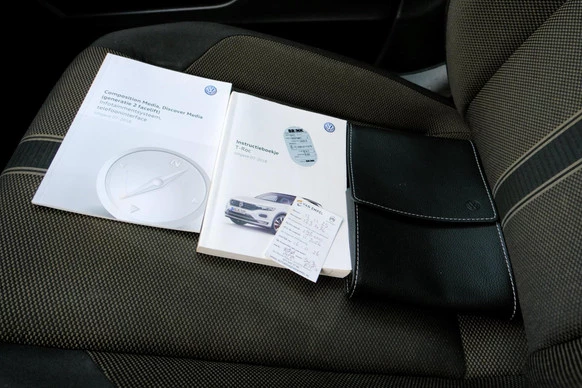 Volkswagen T-Roc - Afbeelding 21 van 30