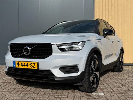 Volvo XC40 - Afbeelding 1 van 30