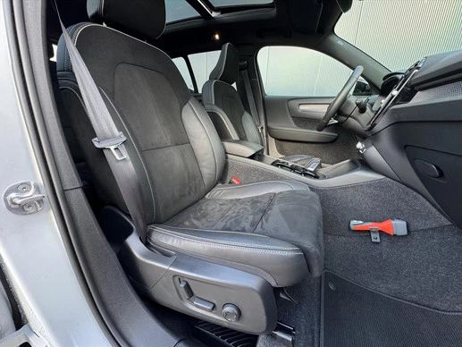 Volvo XC40 - Afbeelding 21 van 30