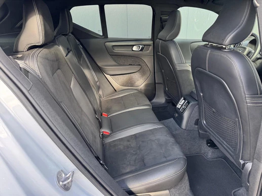 Volvo XC40 - Afbeelding 24 van 30