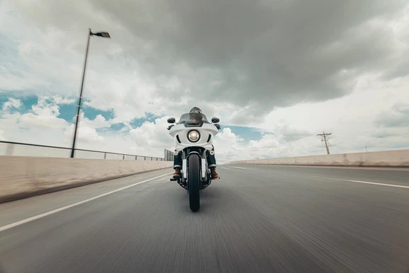 Harley-Davidson Low Rider - Afbeelding 6 van 10