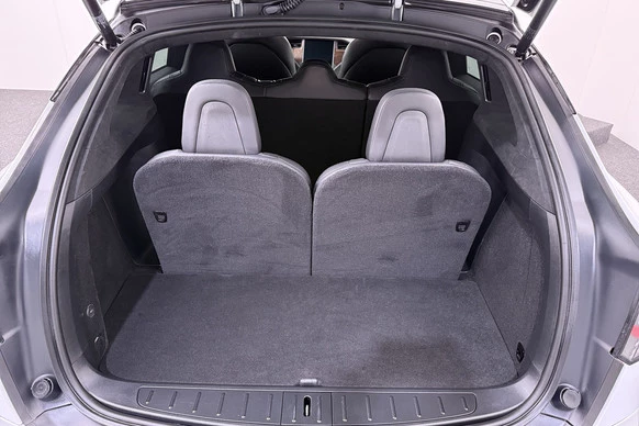 Tesla Model X - Afbeelding 14 van 30