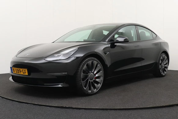 Tesla Model 3 - Afbeelding 1 van 29