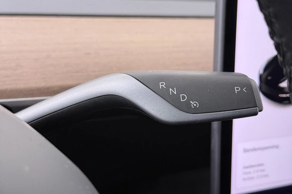 Tesla Model 3 - Afbeelding 21 van 29