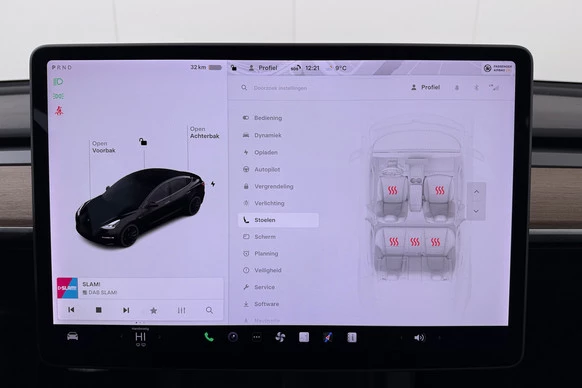 Tesla Model 3 - Afbeelding 25 van 29