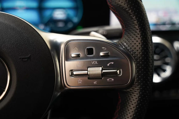 Mercedes-Benz EQB - Afbeelding 18 van 30