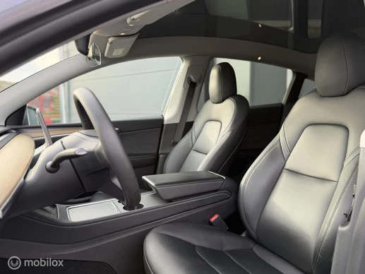 Tesla Model Y - Afbeelding 12 van 22