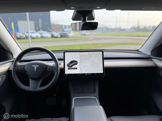 Tesla Model Y - Afbeelding 16 van 22