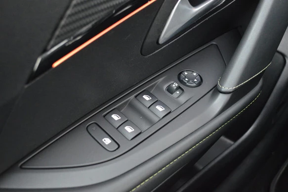 Peugeot e-208 - Afbeelding 29 van 30