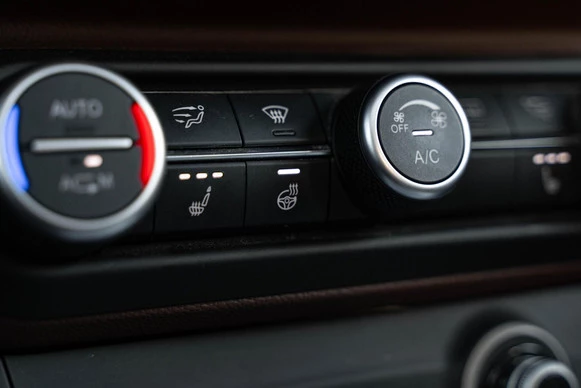 Alfa Romeo Stelvio - Afbeelding 18 van 30