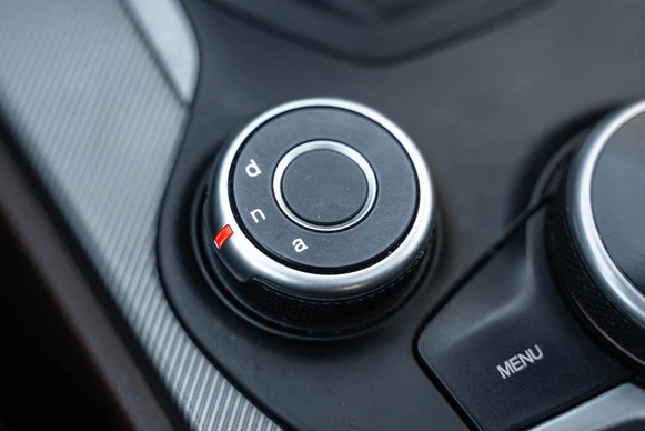 Alfa Romeo Stelvio - Afbeelding 19 van 30