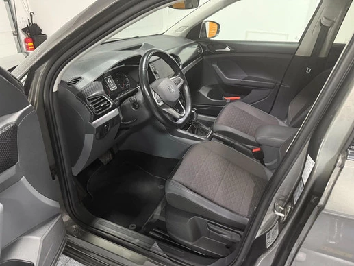 Volkswagen T-Cross - Afbeelding 8 van 28