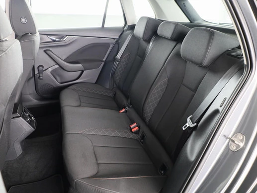 Škoda Kamiq - Afbeelding 14 van 28