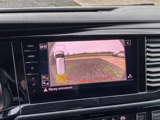 Volkswagen Caravelle - Afbeelding 13 van 30