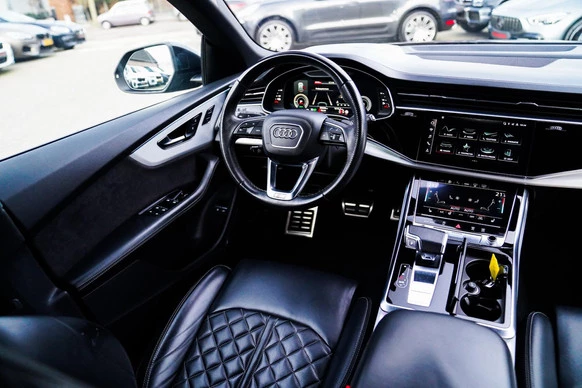 Audi Q8 - Afbeelding 25 van 30