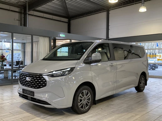 Ford Tourneo Custom - Afbeelding 1 van 30