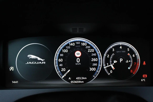 Jaguar F-PACE - Afbeelding 10 van 30