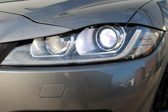 Jaguar F-PACE - Afbeelding 22 van 30