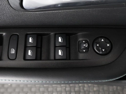 Peugeot e-208 - Afbeelding 23 van 30