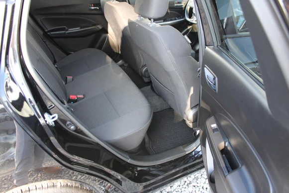 Suzuki Swift - Afbeelding 14 van 30