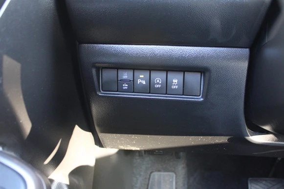 Suzuki Swift - Afbeelding 27 van 30