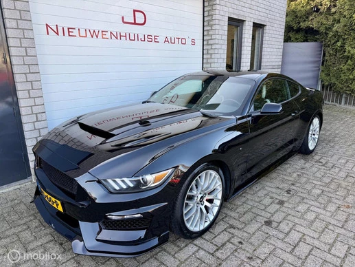 Ford Mustang - Afbeelding 1 van 19