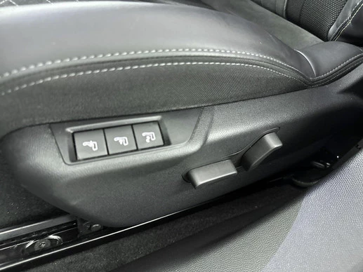 Peugeot e-2008 - Afbeelding 28 van 30