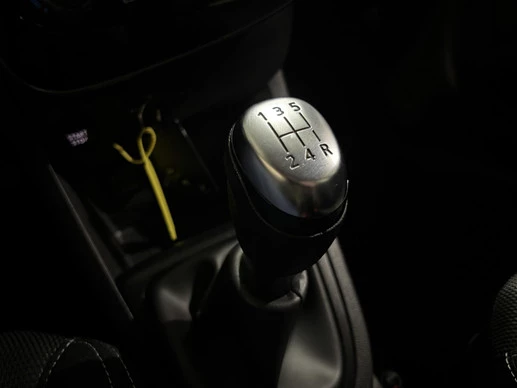 Renault Clio - Afbeelding 28 van 30