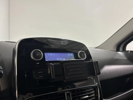 Renault Clio - Afbeelding 24 van 30