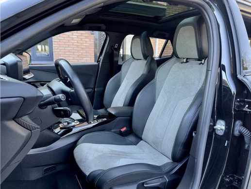 Peugeot e-2008 - Afbeelding 14 van 30