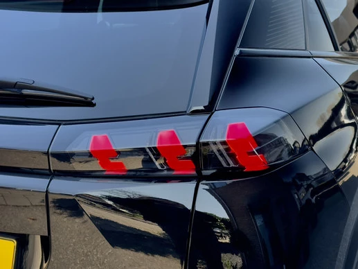 Peugeot e-2008 - Afbeelding 18 van 30