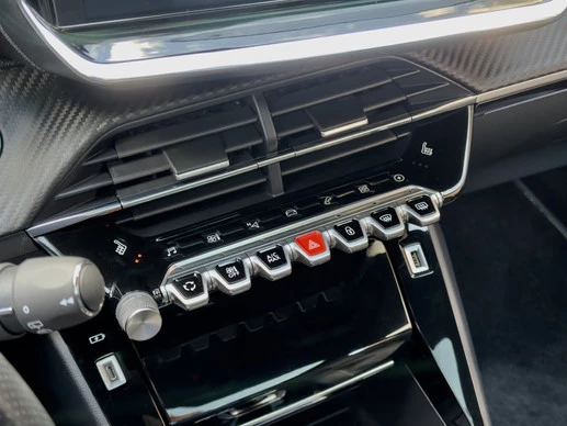 Peugeot e-208 - Afbeelding 12 van 30