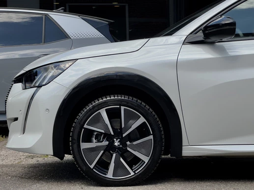 Peugeot e-208 - Afbeelding 13 van 30