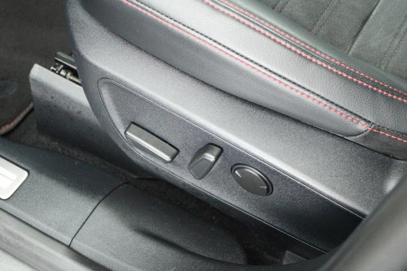 Ford Kuga - Afbeelding 9 van 30