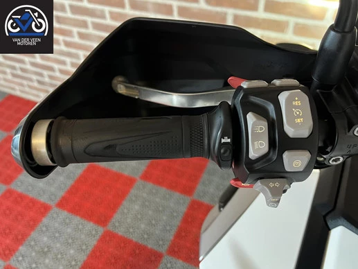 Triumph Tiger - Afbeelding 9 van 21