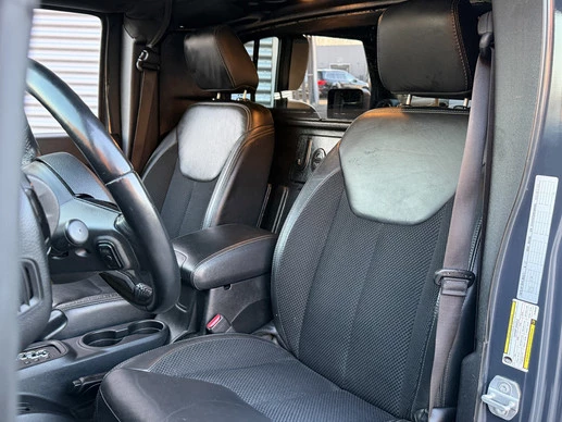 Jeep Wrangler - Afbeelding 8 van 19